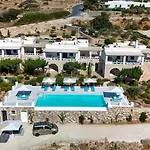 بيت للعطل Kriolithos
