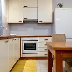 Kriolithos بيت للعطل *